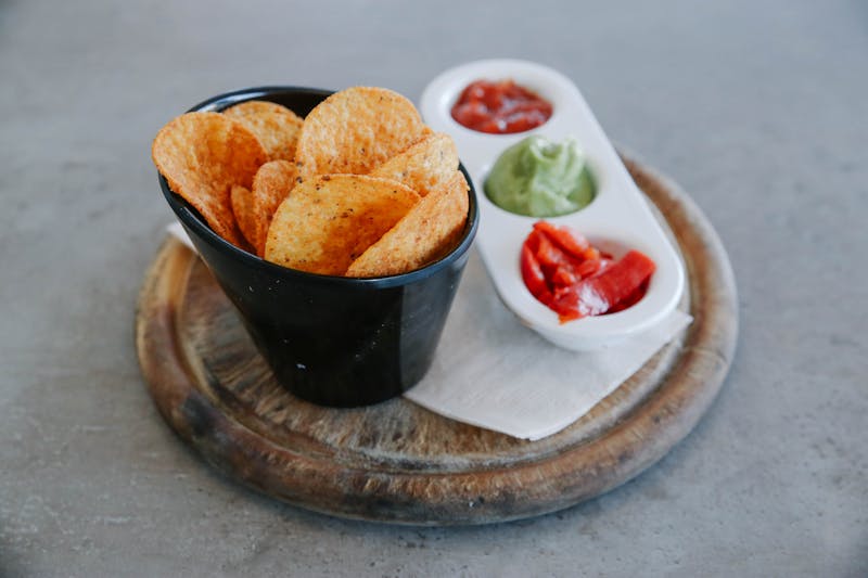 Assorted dipping sauces for pizza